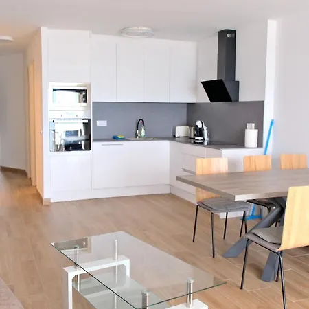 דירה Manhetan 3 Bedrooms *