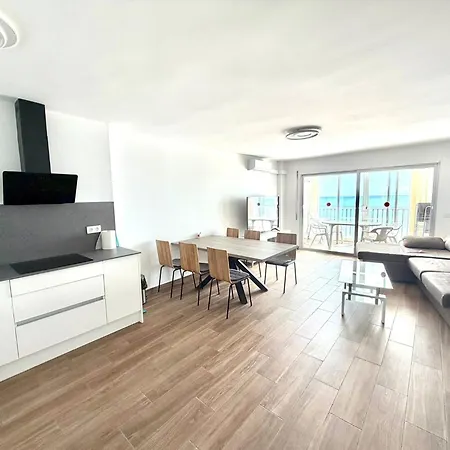 Manhetan 3 Bedrooms דירה *