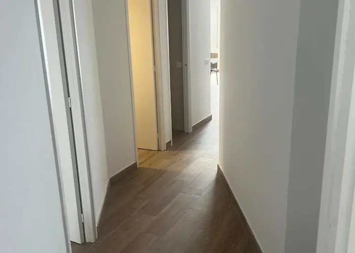 Manhetan 3 Bedrooms Lejlighed *